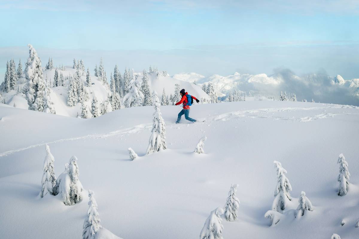 Why a Winter Ridge Hike is the Ultimate Snowshoeing Adventure